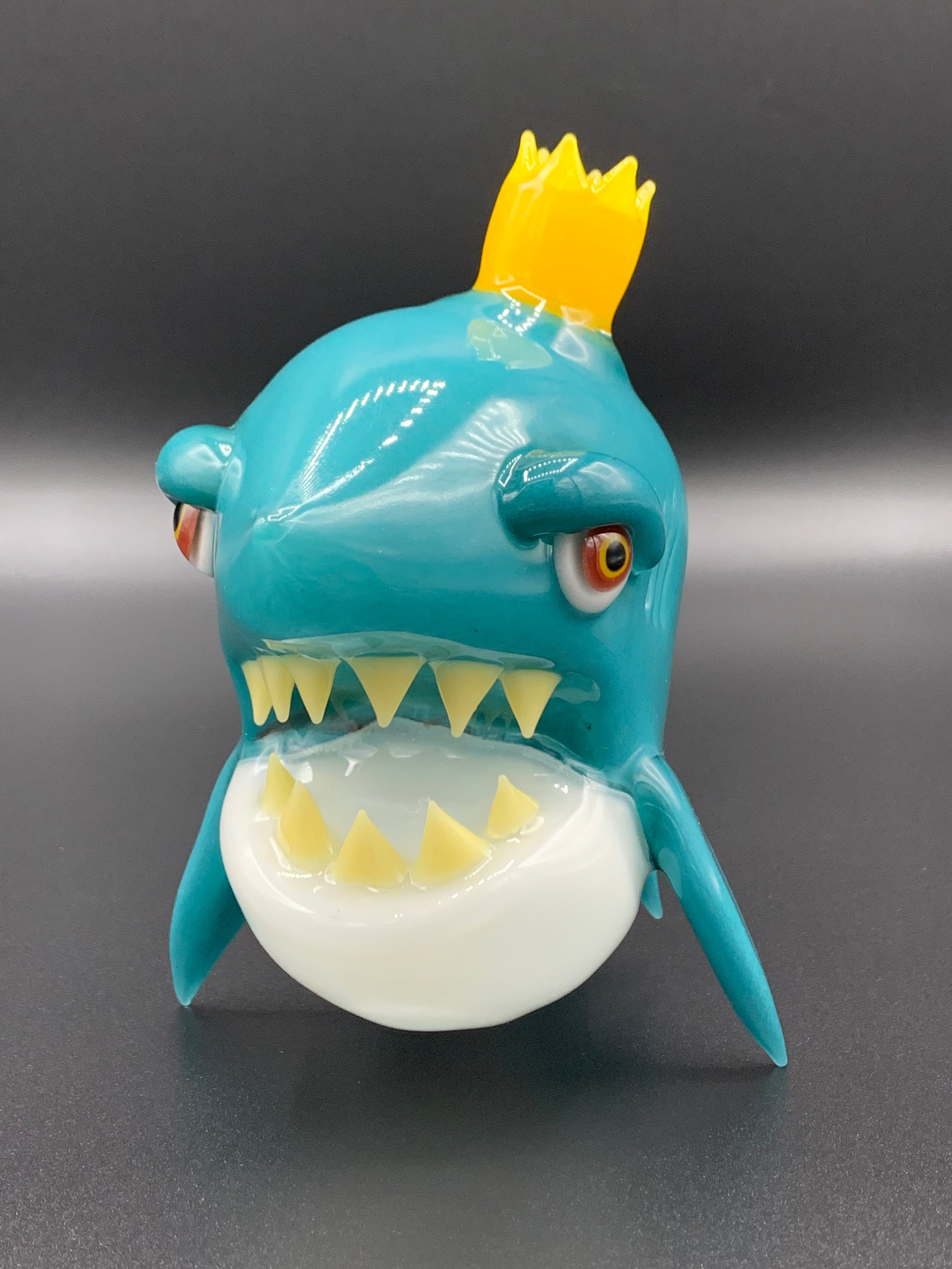 Niko Cray XL king shark